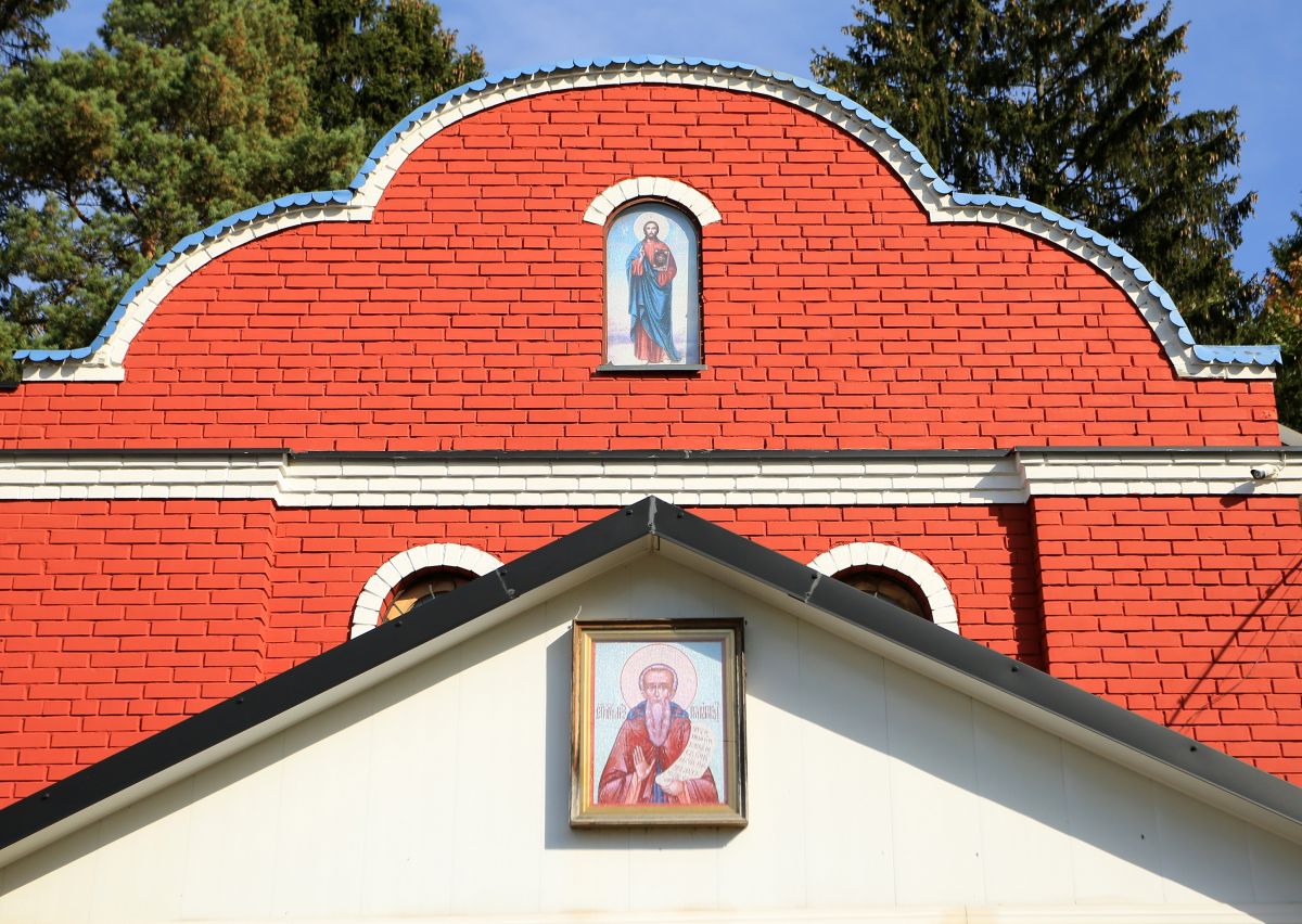 Церковь Максима Исповедника, Нахабино (Красногорский городской округ, Московская область). архитектурные детали