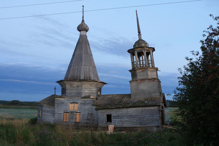 Воймозеро. Церковь Параскевы Пятницы. общий вид в ландшафте, фото участников проекта 