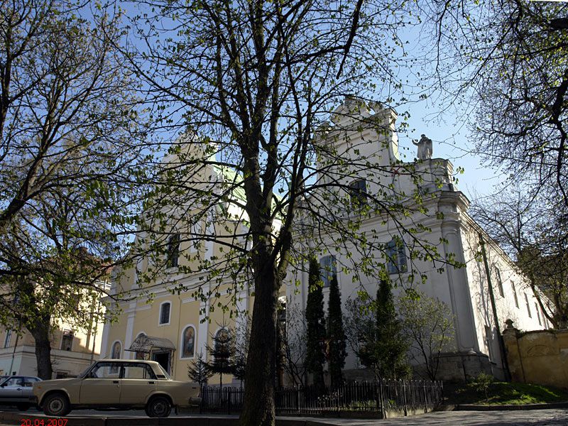 Церковь Покрова Пресвятой Богородицы, Львов (Львов, город, Украина, Львовская область). фасады