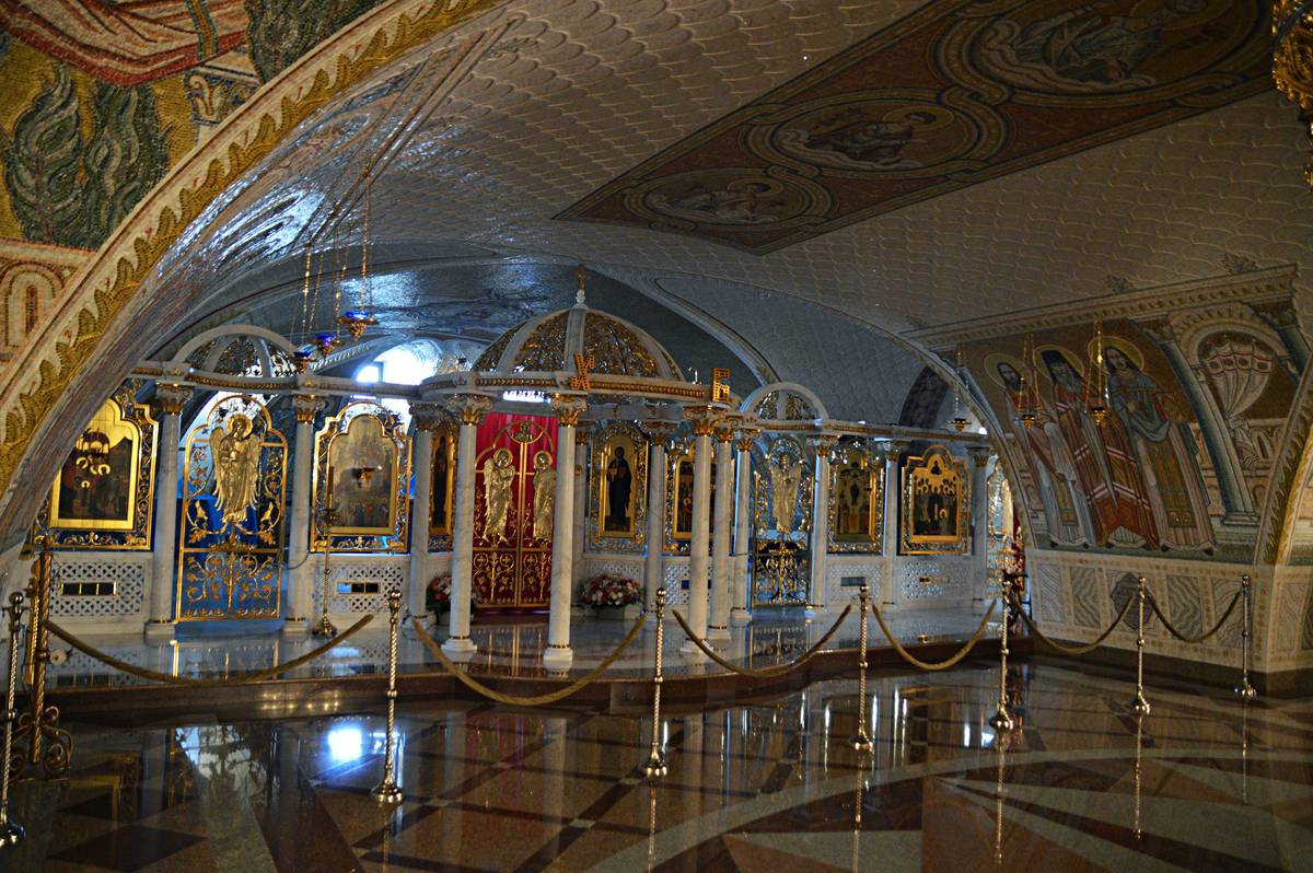 Серафимо-Дивеевский Троицкий монастырь. Собор Благовещения Пресвятой Богородицы, Дивеево (Дивеевский район, Нижегородская область). интерьер и убранство