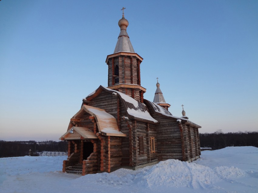 Луостари. Трифонов Печенгский монастырь в Луостари. Церковь Троицы Живоначальной. фасады