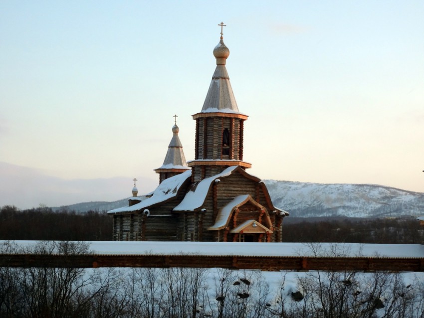 Луостари. Трифонов Печенгский монастырь в Луостари. Церковь Троицы Живоначальной. фасады