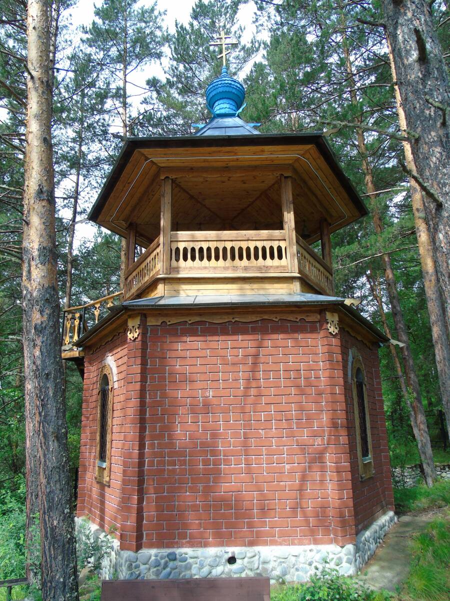 Часовня Константина и Елены, Чемал (Чемальский район, Республика Алтай). фасады