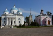 Храмовый комплекс. Собор Успения Пресвятой Богородицы и церковь Варвары великомученицы