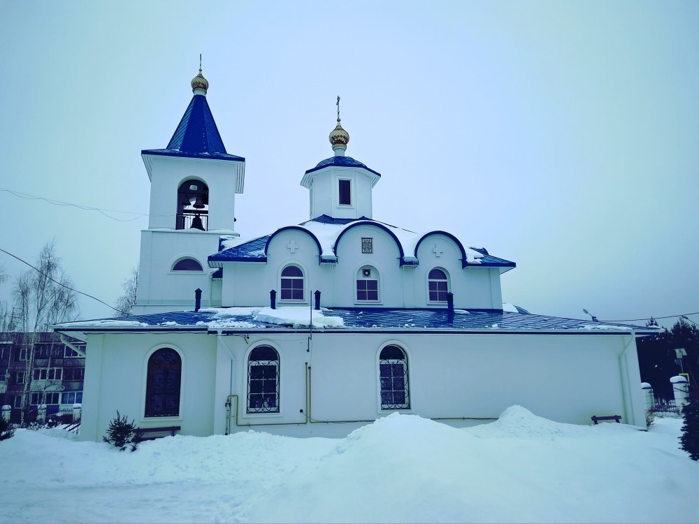 Новая. Церковь Покрова Пресвятой Богородицы. фасады