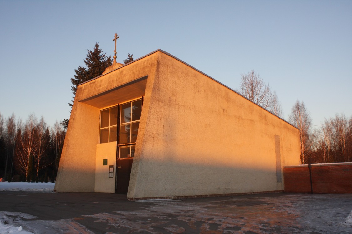 Часовня Всех Святых на городском кладбище, Савёлки (Зеленоград (Зеленоградский административный округ, ЗелАО), г. Москва). фасады