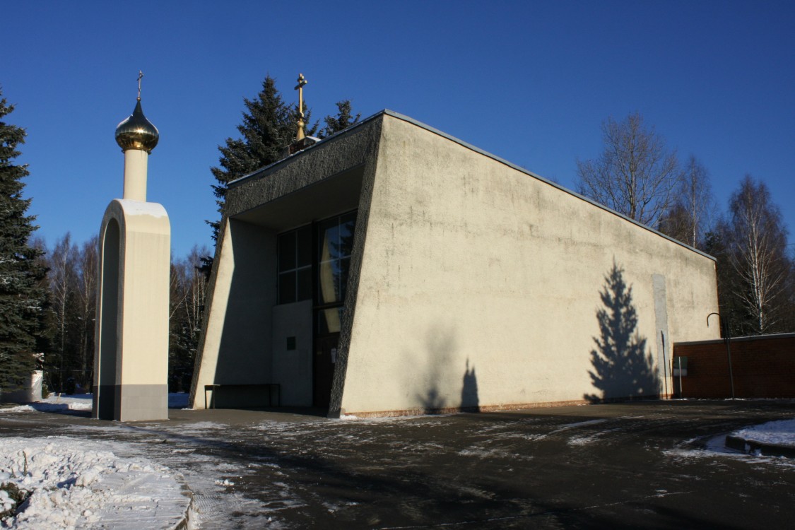 Часовня Всех Святых на городском кладбище, Савёлки (Зеленоград (Зеленоградский административный округ, ЗелАО), г. Москва). фасады