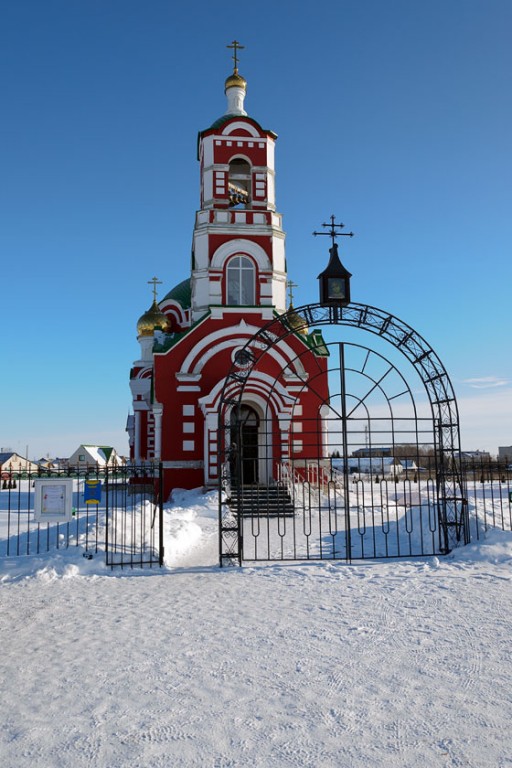 Сатинка. Церковь Михаила Архангела. фасады