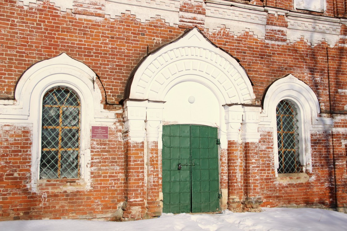 Церковь Богоявления Господня, Красново (Борисоглебский район, Ярославская область). архитектурные детали