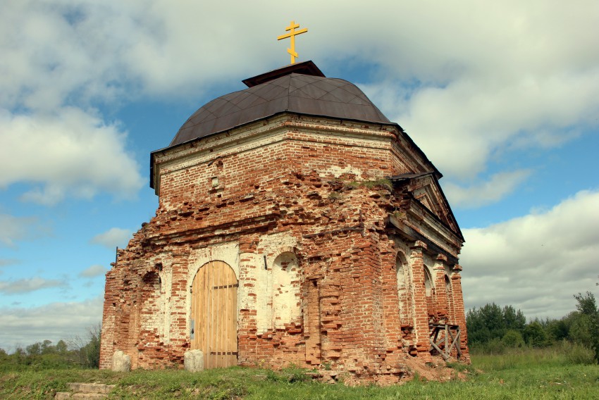 Часовня Николая Чудотворца, Истобенск (Оричевский район, Кировская область). фасады