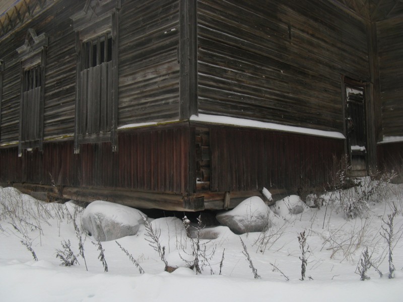 Церковь Успения Пресвятой Богородицы, Шемякино (Харовский район, Вологодская область). архитектурные детали