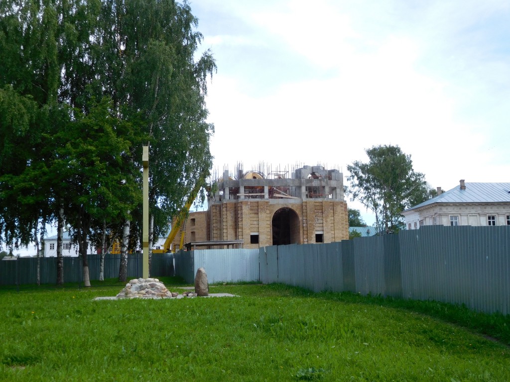 Собор Успения Пресвятой Богородицы в Кремле, Кострома (Кострома, город, Костромская область). фасады, Воссоздание Успенского собора на старом фундаменте. 