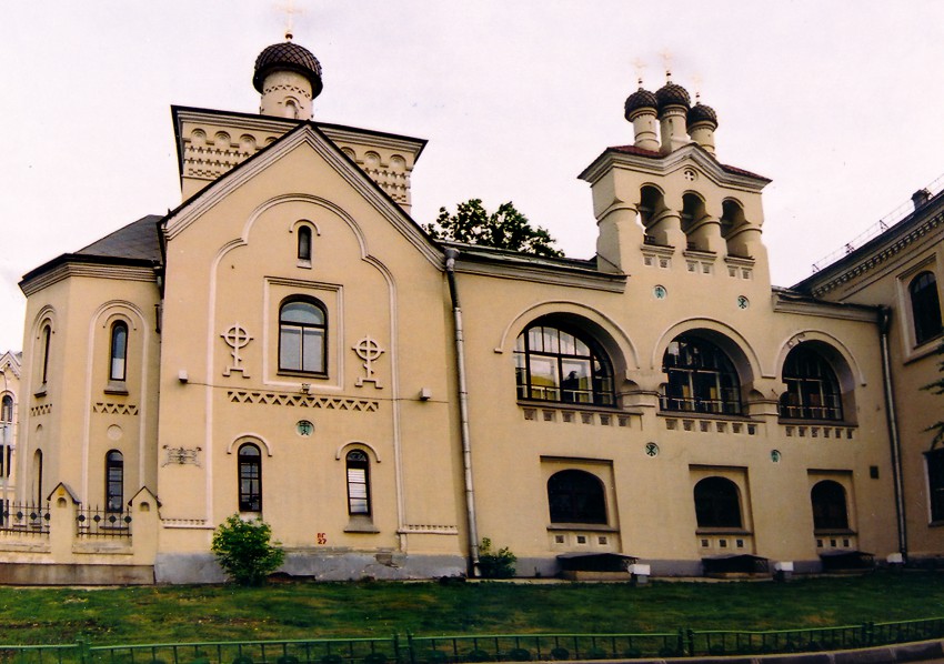 Домовая церковь Алексия, митрополита Московского при ЦКБ МП, Донской (Южный административный округ (ЮАО), г. Москва). фасады