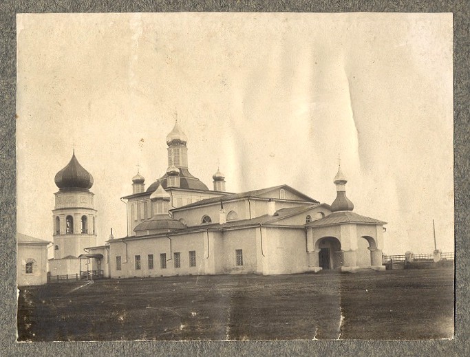 Собор Троицы Живоначальной, Якутск (Якутск, город, Республика Саха (Якутия)). архивная фотография, Фотография Ивана Васильевича Попова из 