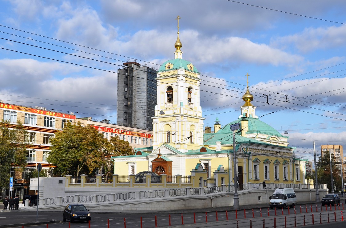 Церковь Преображения Господня в Преображенском (новая), Преображенское (Восточный административный округ (ВАО), г. Москва). фасады