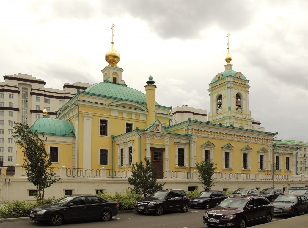 Церковь на преображенской площади