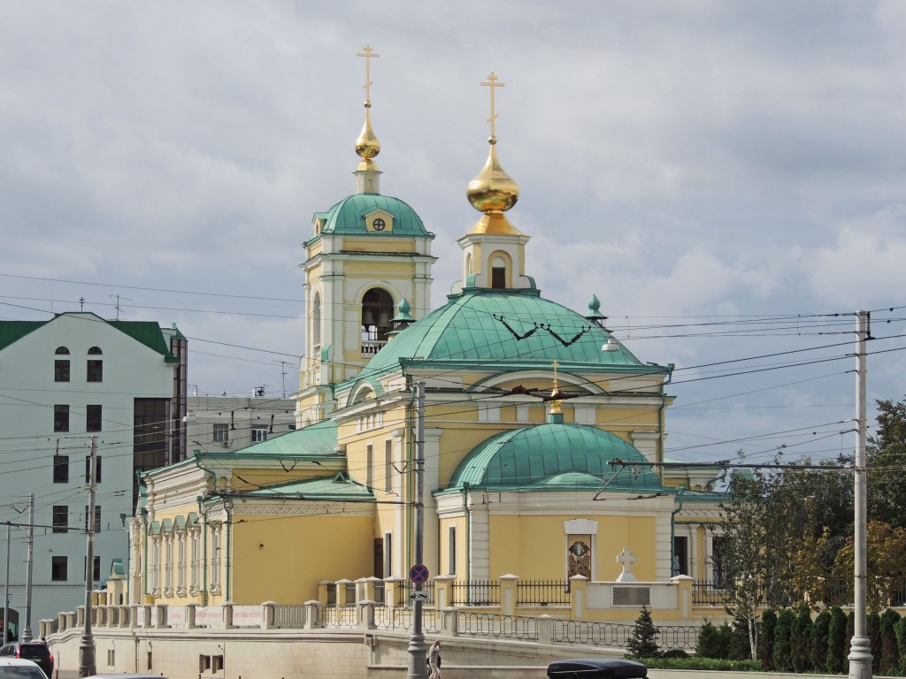 Преображенское. Церковь Спаса Преображения в Преображенском (воссозданная). фасады