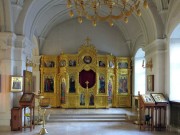 Церковь Преображения Господня в Преображенском (новая), Интерьер южного придела (Петра и Павла)<br>, Москва, Восточный административный округ (ВАО), г. Москва