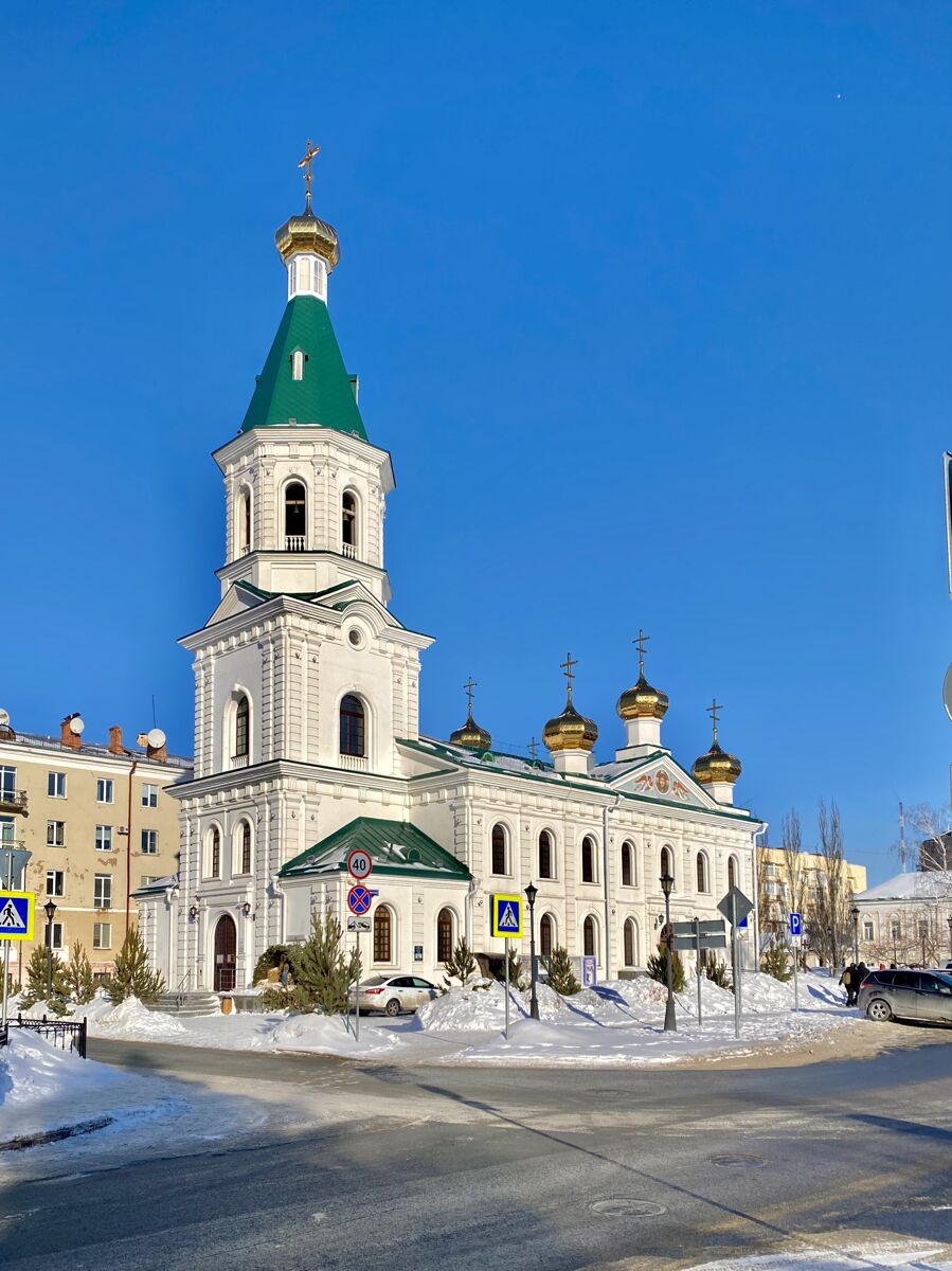 Собор Воскресения Христова (новый), Омск (Омск, город, Омская область). фасады, Вид с ЮЗ