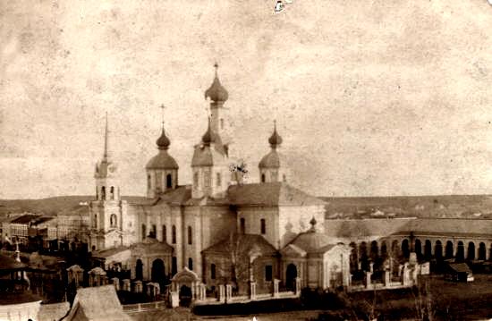Собор Казанской иконы Божией Матери, Вышний Волочёк (Вышневолоцкий район и г. Вышний Волочёк, Тверская область). архивная фотография, Фото с сайта http://hram-tver.ru/vyshvolokrn/kazletvyshvolokgor.html
