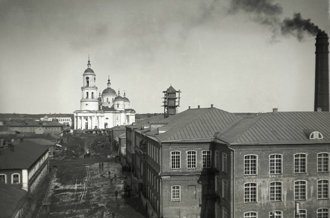 Егорьевск. Собор Успения Пресвятой Богородицы. архивная фотография, Фото 1890-х гг. из семейного альбома купцов Востряковых