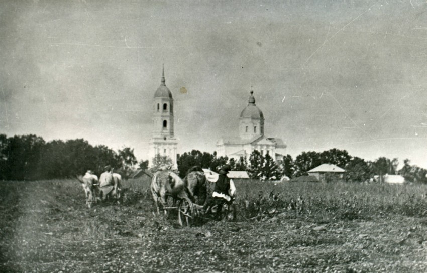 Церковь Спаса Преображения (старая), Лотошино (Лотошинский городской округ, Московская область). архивная фотография, Фото с сайта PastVu.com  Автор неизвестен