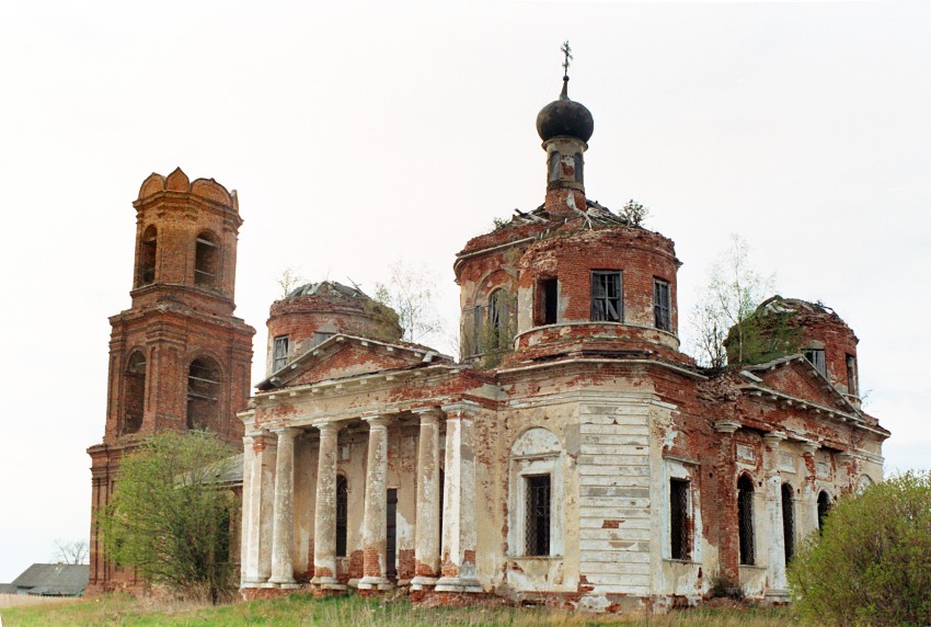 Церковь Воскресения Христова, Сулега (Бежецкий район, Тверская область). фасады