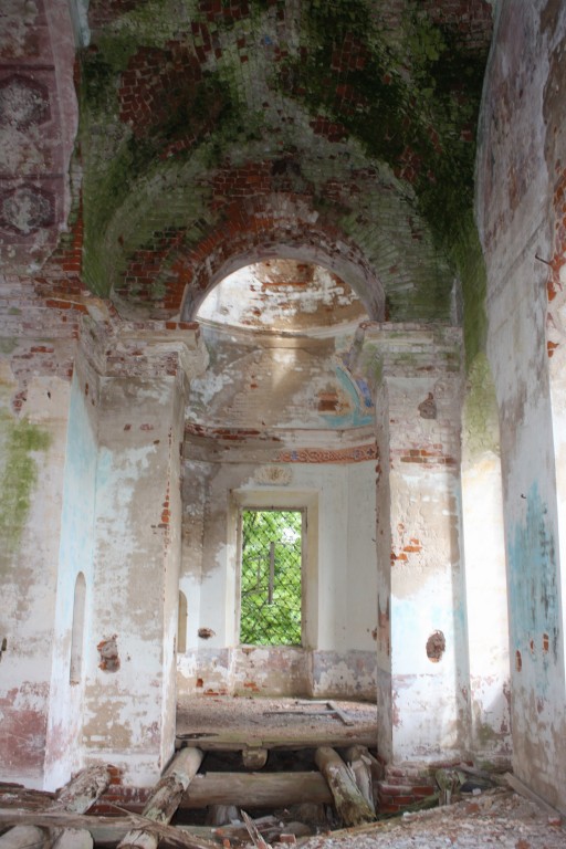 Церковь Воскресения Христова, Сулега (Бежецкий район, Тверская область). интерьер и убранство