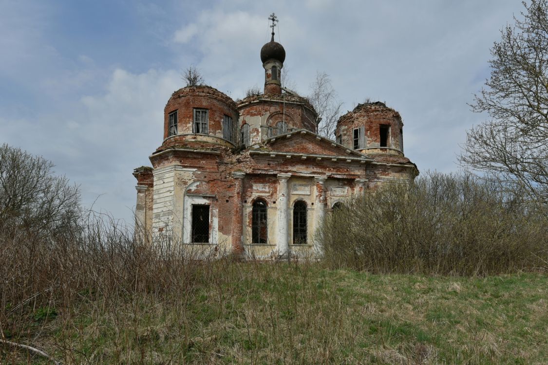 Церковь Воскресения Христова, Сулега (Бежецкий район, Тверская область). фасады, Вид с востока