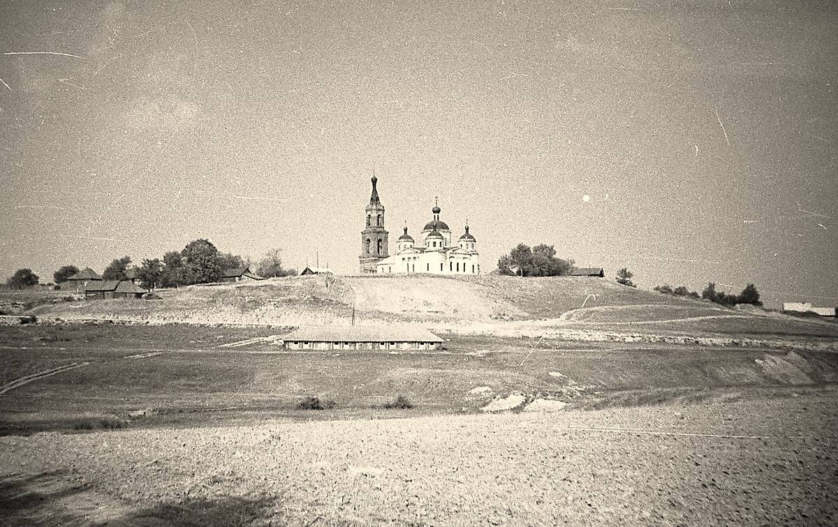 Фото 1920-1930-х годов. Сулега (Сулеги) - Воскресенская церковь., архивная фотография. Церковь Воскресения Христова, Сулега (Бежецкий район, Тверская область)