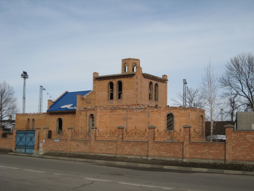 Церковь Покрова Пресвятой Богородицы (новая), Прохладный (Прохладненский район, Республика Кабардино-Балкария). документальные фотографии