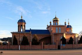 Прохладный. Церковь Покрова Пресвятой Богородицы (новая)