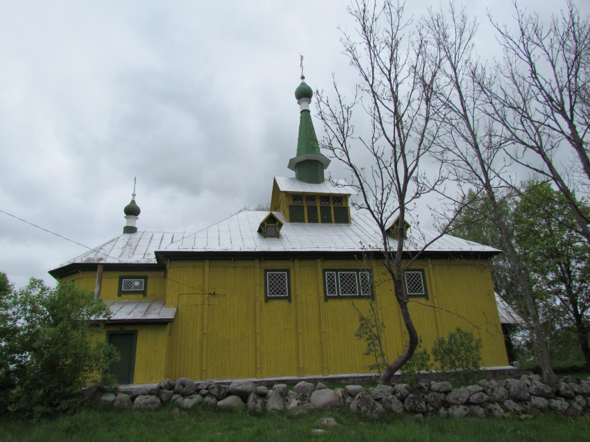 Церковь Покрова Пресвятой Богородицы, Осиногородок (Поставский район, Беларусь, Витебская область). фасады