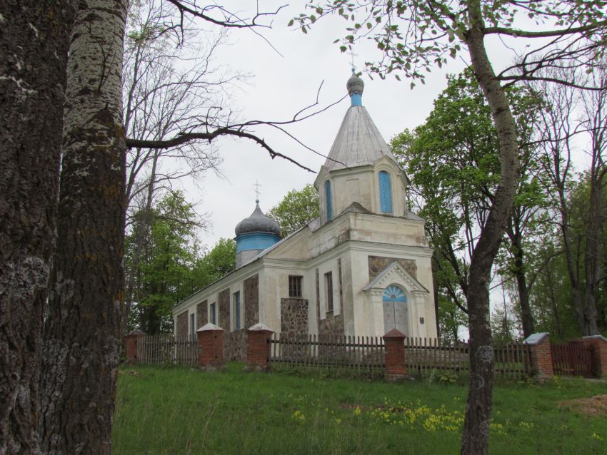 Ласица. Церковь Покрова Пресвятой Богородицы. фасады