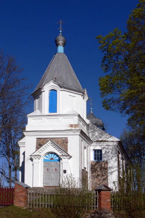 Ласица. Церковь Покрова Пресвятой Богородицы. фасады