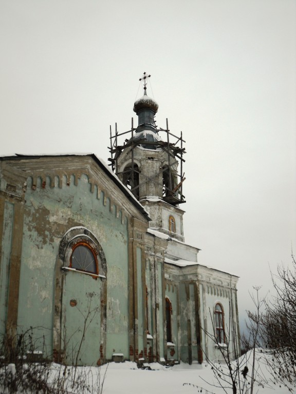 Усть-Салда. Церковь Петра и Павла. фасады