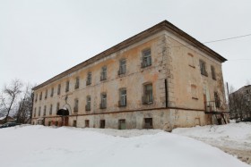 Углич. Домовая церковь Александра Невского и Николая Чудотворца при тюремном замке