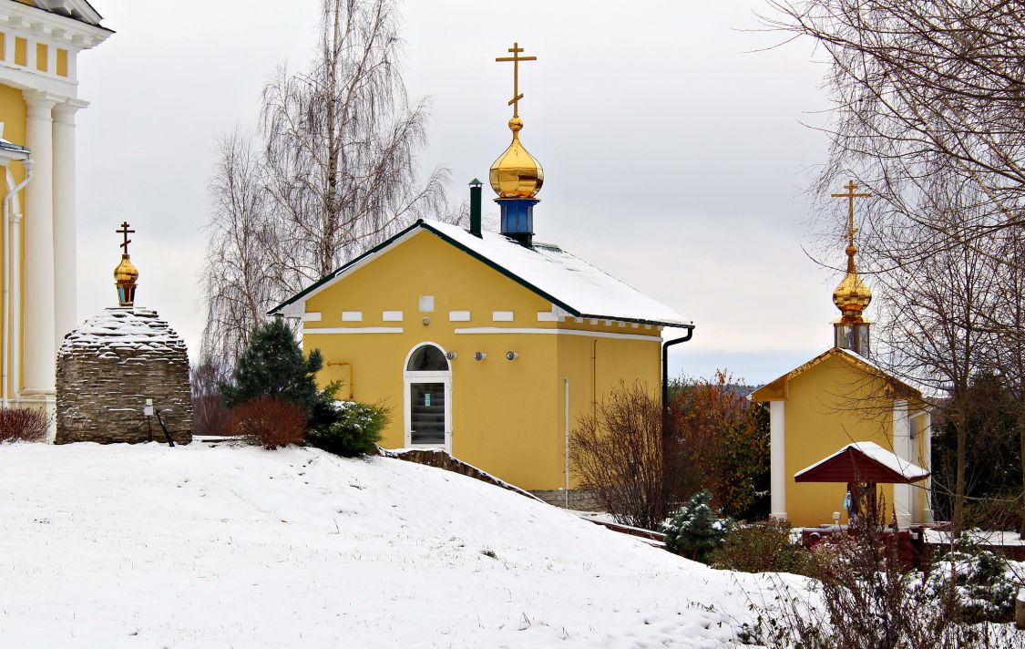 Часовня Петра и Февронии, Белое (Кимрский район и г. Кимры, Тверская область). фасады, Восточная сторона часовни