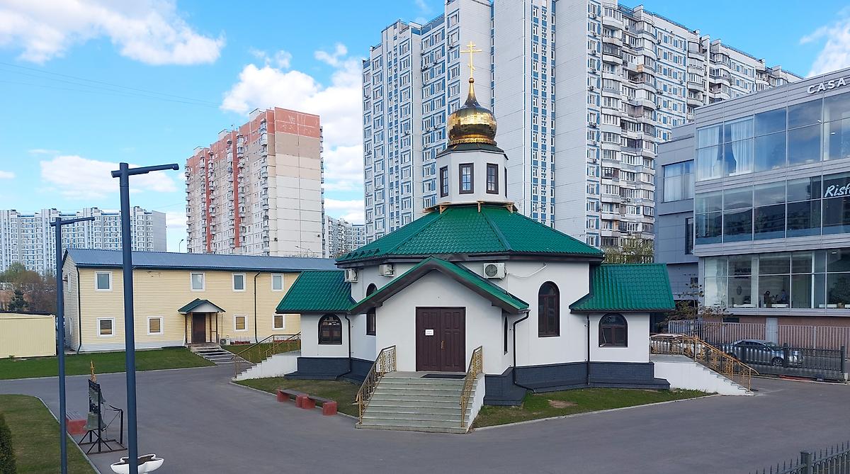 фасады. Церковь Алексия, человека Божия в Крылатском, Крылатское (Западный административный округ (ЗАО), г. Москва)