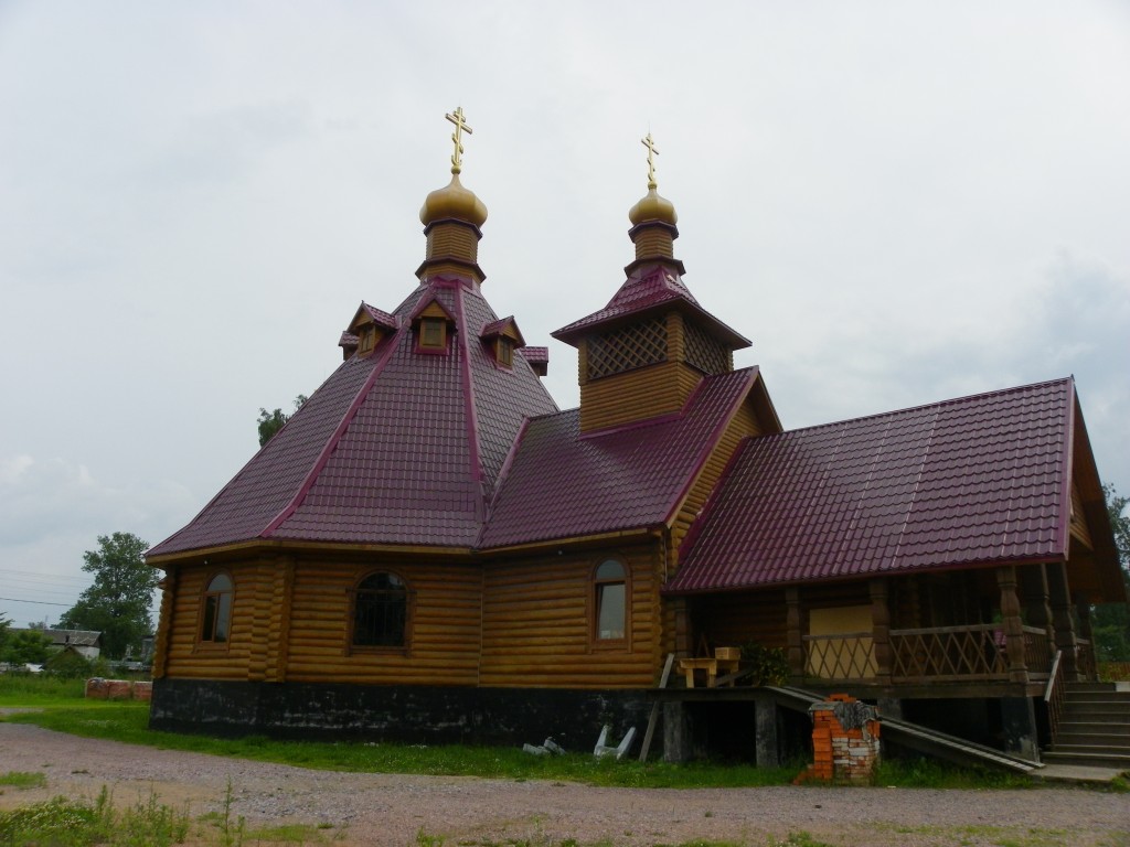 Рахья. Церковь Варвары великомученицы (новая). фасады