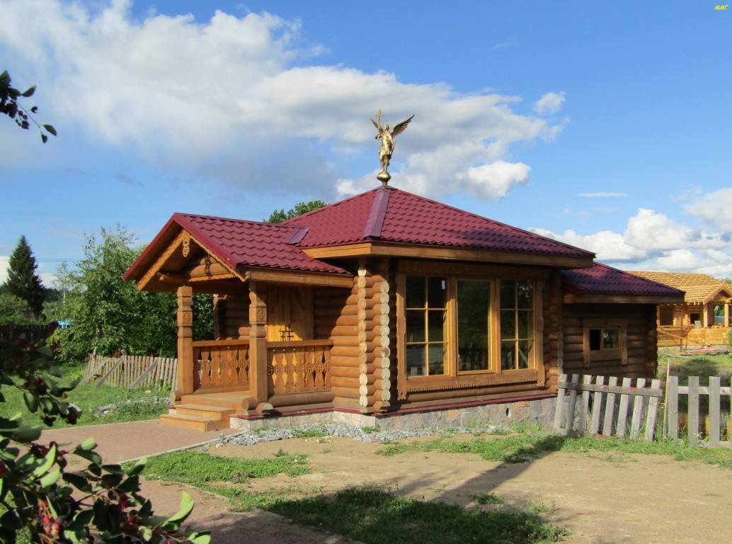 Церковь Варвары великомученицы (новая), Рахья (Всеволожский район, Ленинградская область). дополнительная информация, Постройка на территории храма.