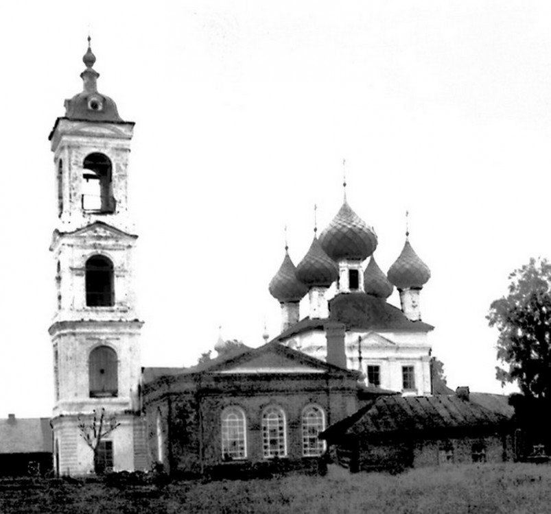 Сельцо за Воржею. Церковь Николая Чудотворца. архивная фотография, Никольская церковь,с.Сельцо. Архивное фото нач.1950-х годов(Костромской муниципальный район).