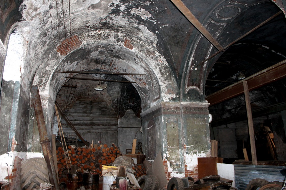 Церковь Флора и Лавра, Шешурга (Тужинский район, Кировская область). интерьер и убранство