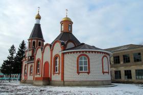 Краснолипье. Церковь Космы и Дамиана