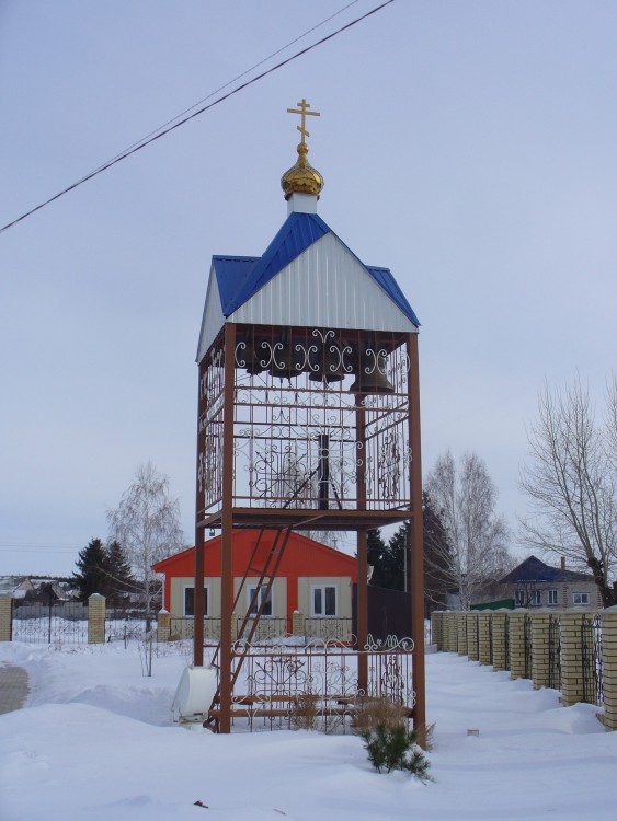 Церковь Рождества Христова (новая), Сахаровка (Алексеевский район, Республика Татарстан). дополнительная информация, Звонница