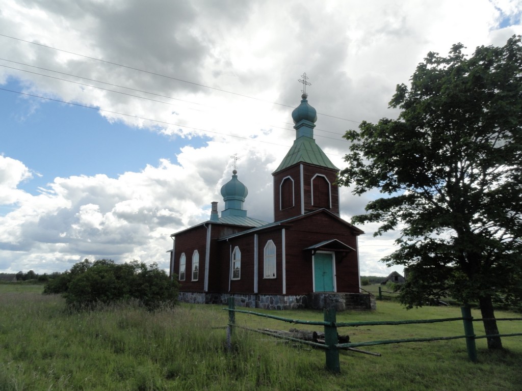 Церковь Сретения Господня, Метскюла (Сааремаа, Эстония). фасады