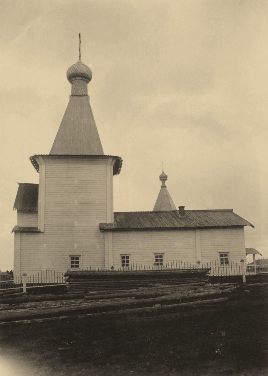 Церковь Николая Чудотворца (старая), Койнас (Лешуконский район, Архангельская область). архивная фотография, Северный фасад. Фото Н. А. Шабунина, 1904 г. Национальная библиотека Франции.