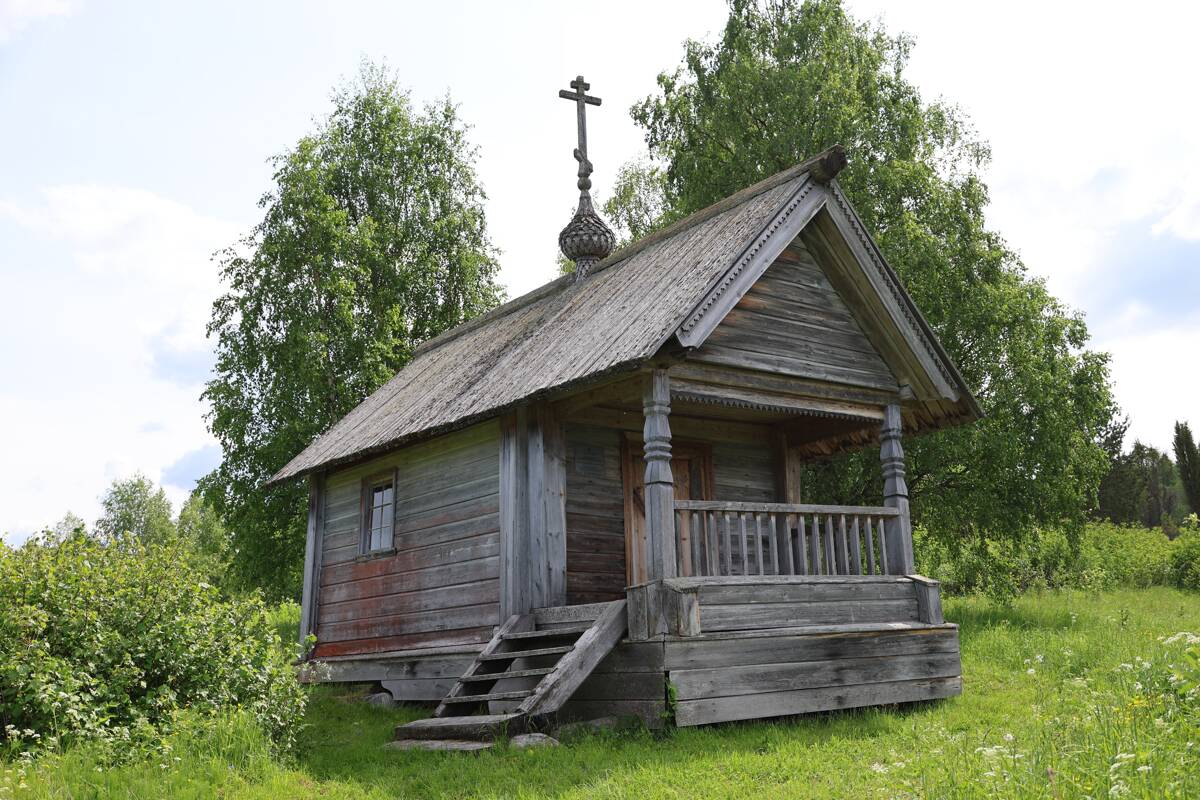 Часовня Власия, епископа Севастийского, Медвежий остров (д. Медвежье) (Плесецкий район, Архангельская область). фасады