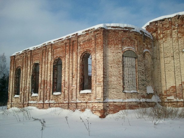 Нижняя (Нижне-Уфтюгский погост, Погост). Церковь Троицы Живоначальной. фасады, Фото трапезной с юга