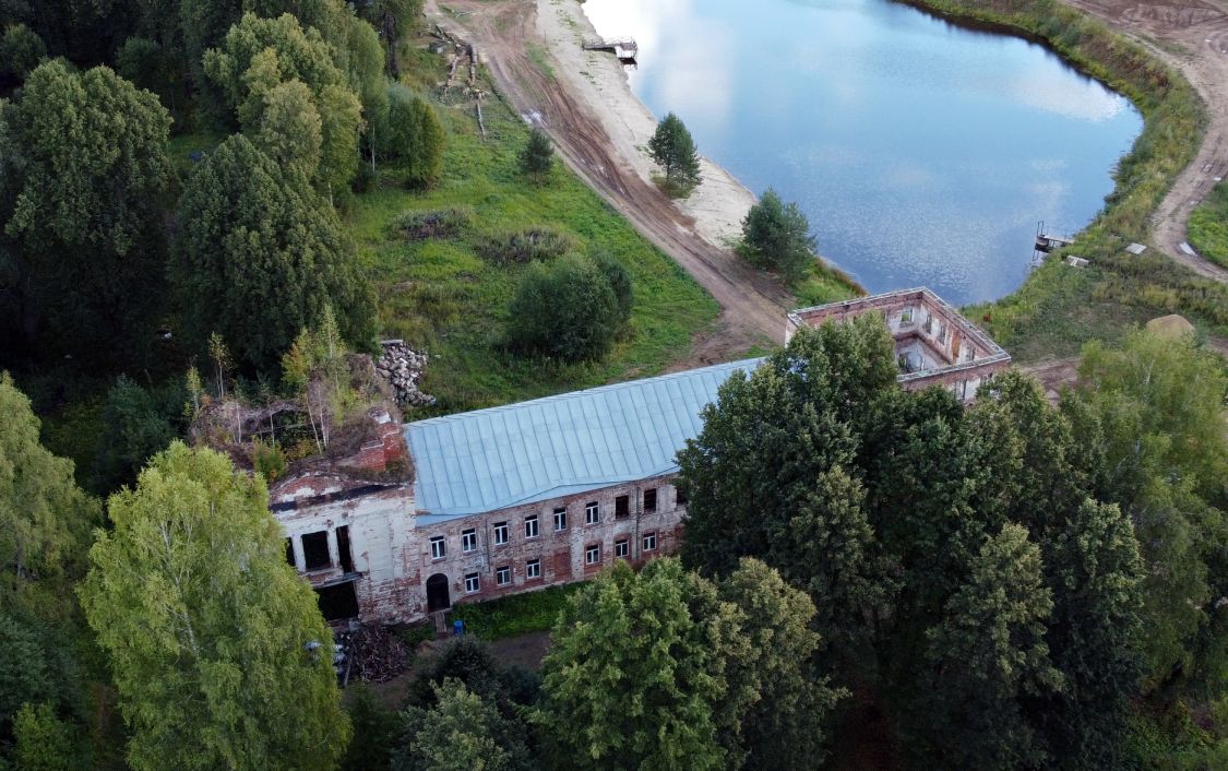 Богородицкий Песоченский Игрицкий мужской монастырь, Песочное (Костромской район, Костромская область). общий вид в ландшафте